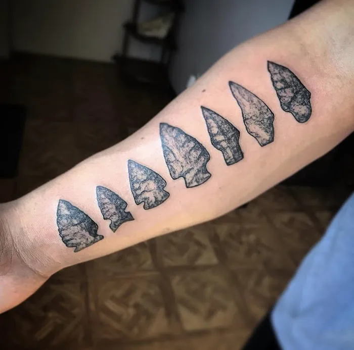 Broken Arrow Tattoo Studio 2