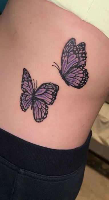 Pitbull Tattoo and Piercing Clinic 4