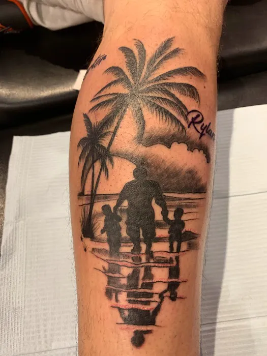 Ink Wave Tattoos Inc. 10