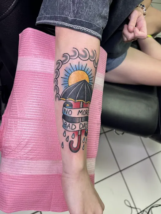 Wildside Piercing & Tattoo 6