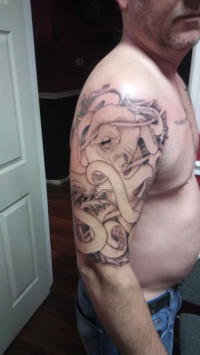 Blazin Tattoos 5