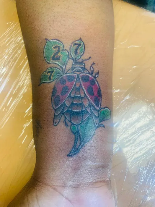 Inktopia Tattoo Parlor 4