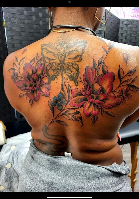Artistic Ink Tattoo Studio 8