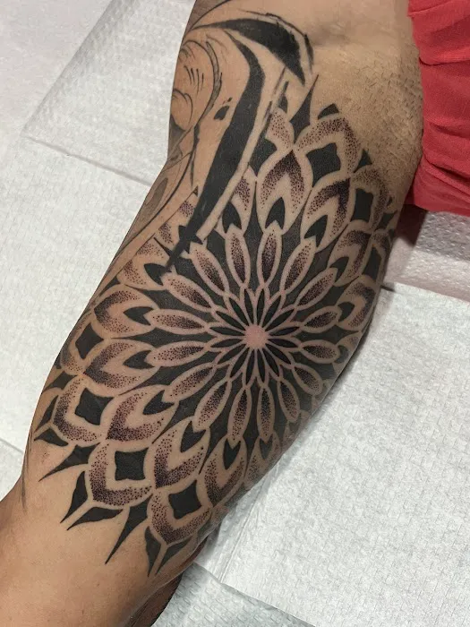 Mr. Shorty's Tattoo Emporium 5