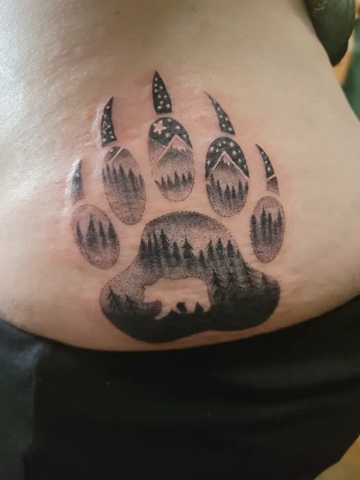 Tattoo the World Ink Studio 8