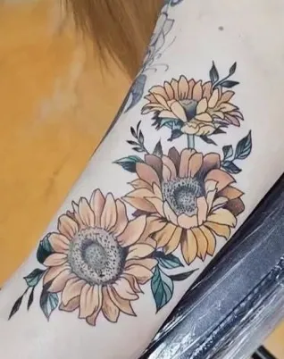 Sunflower Tattoo Studio 2