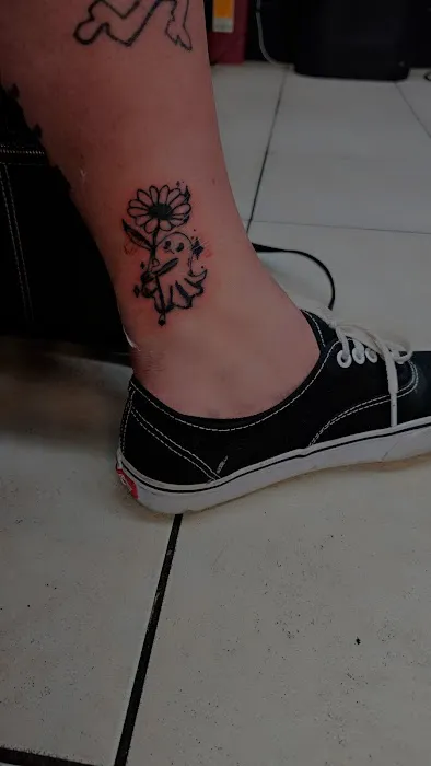 Limitless Ink Tattoo & Piercing 7