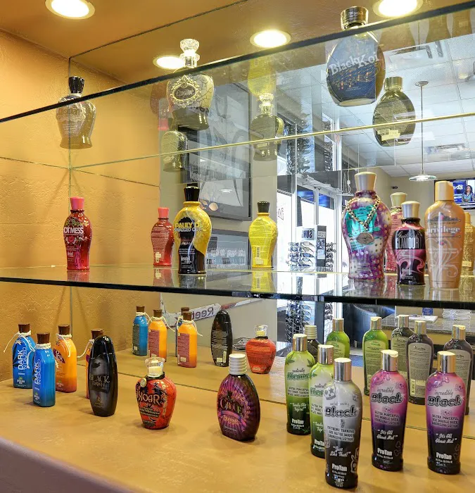 Extreme Tattoo, Piercing & Tanning & Hair Salon 1