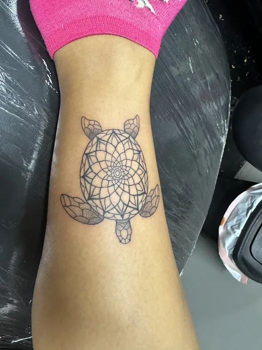 Gilded Creations Tattoo And Hair Salon 1
