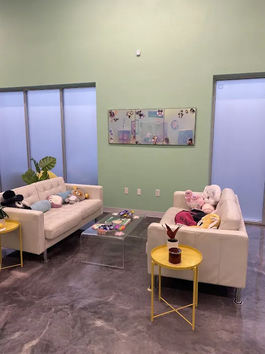 UwU Tattoo Studio 7