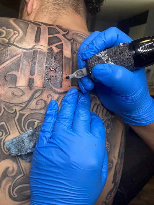 Dark Moon Tattoo and Piercing 7
