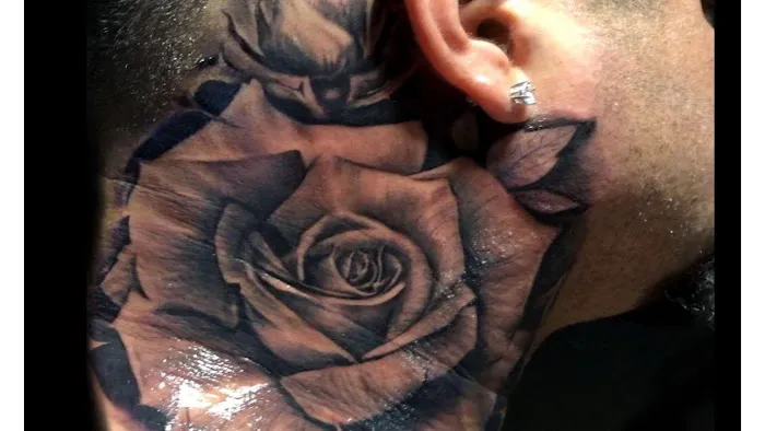 Dark Moon Tattoo and Piercing 3