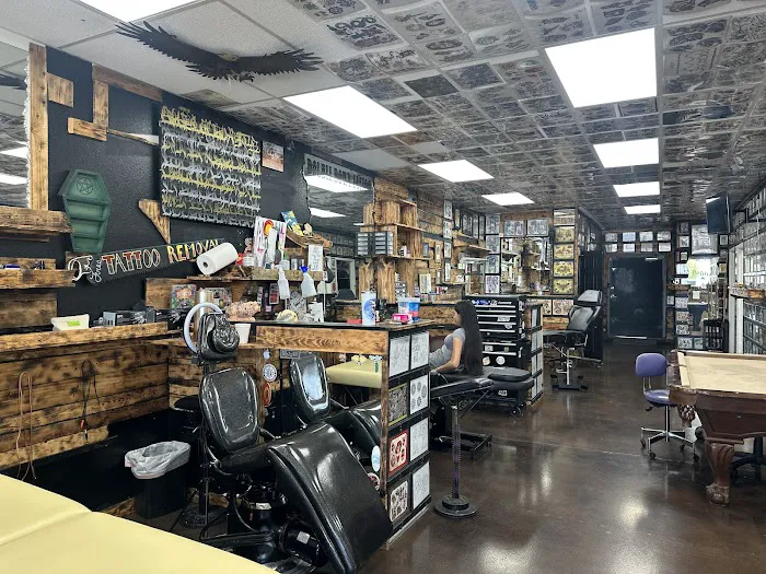 Double Down Tattoo and Body Piercing 7