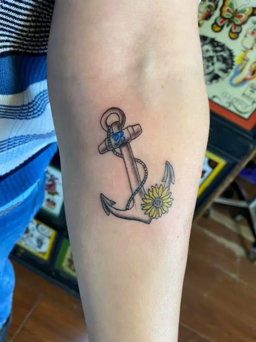 Double Down Tattoo and Body Piercing 4