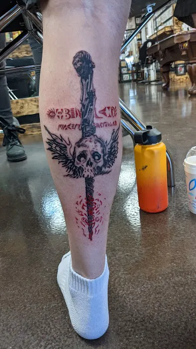 Double Down Tattoo and Body Piercing 6