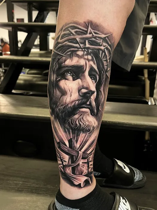 Knucklehead Tattoo Shop 2