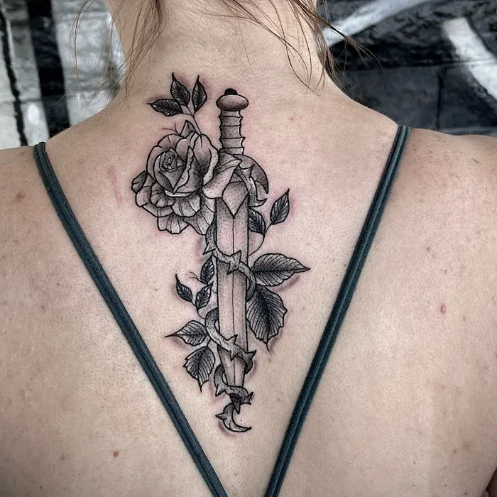 Grand Avenue Tattoo & Piercings 8