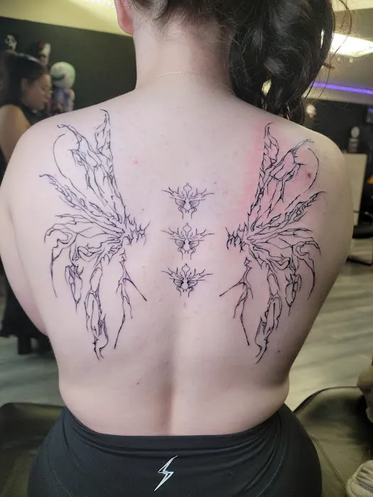Tilted Crown Tattoos & Piercings 9