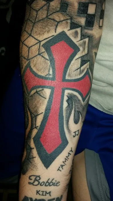 HIGH NOON TATTOO 3