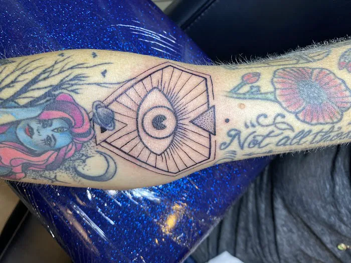 Uptown Tattoo Gallery 3