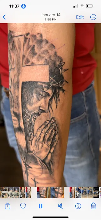 Axolotl Tattoo Studios LLC 9