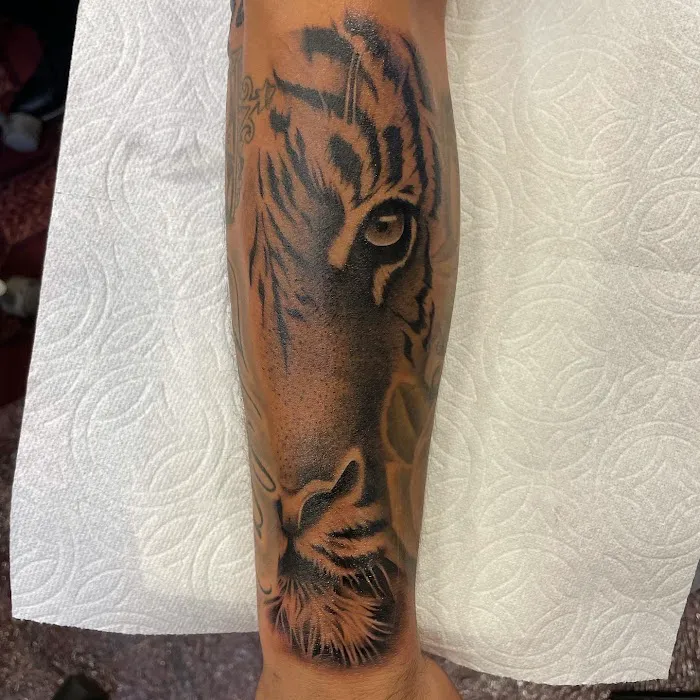 INKphoria Tattoo Studio 3