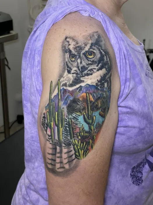 Locket Tattoo Best Cover Up Realism Artist in Phoenix 0