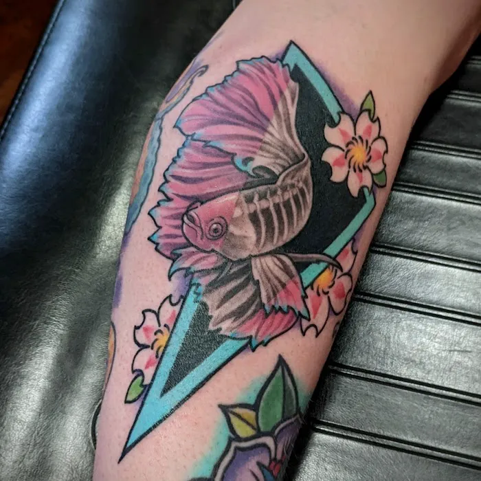 Love and Hate Tattoo & Piercing 5