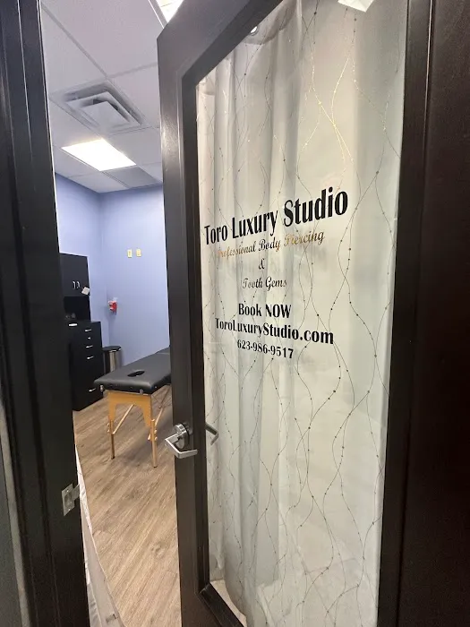 Toro Luxury Studio 0