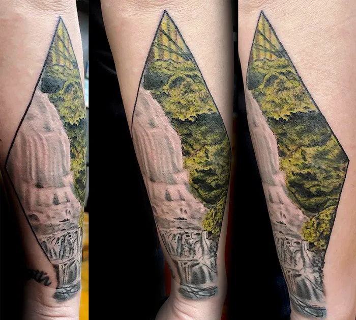 Club Tattoo 6