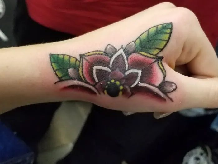 Dark Side Tattoo & Body Piercing 1