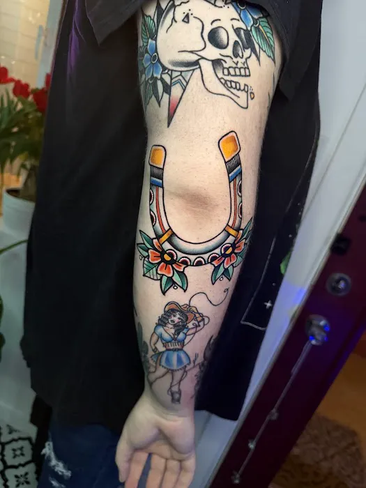 Golden Hour Tattoo 0