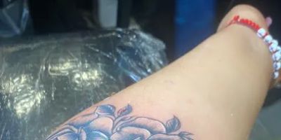 Art in the skin tattoo shop