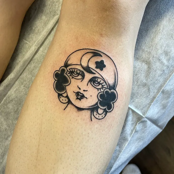 Kowloon Tattoo 5