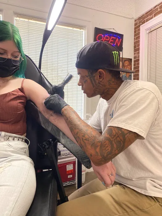 The Lighthouse Studios: Tattoo Shop 5