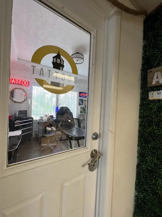 The Lighthouse Studios: Tattoo Shop 7
