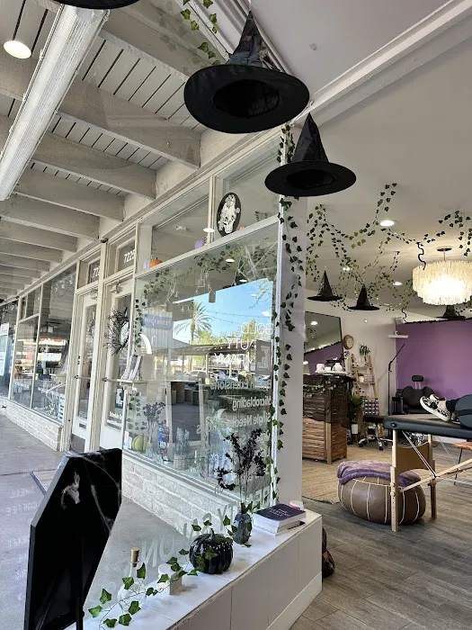 Bold Beauty Company 1