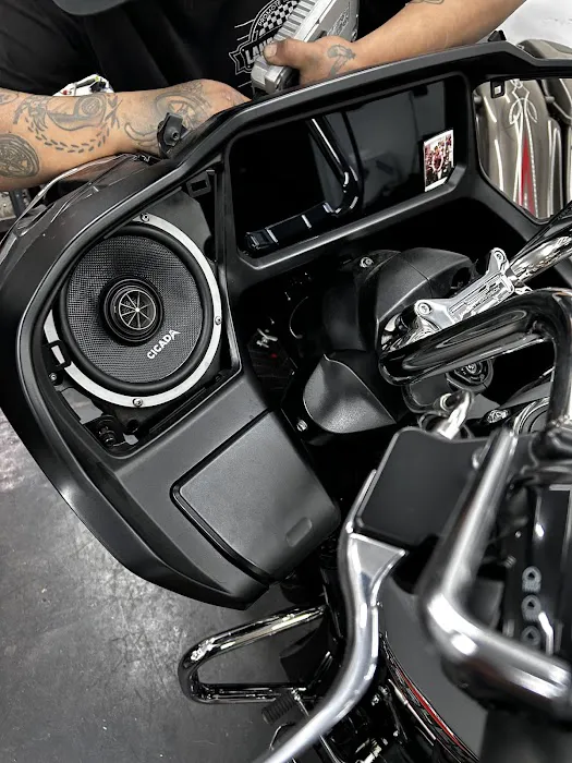 LS Custom Audio 7