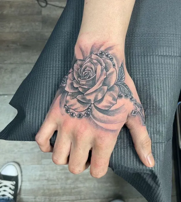 Bright Ideas Tattoo and Piercing 6