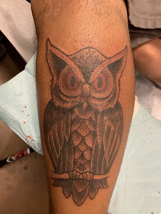 Urban Art Tattoo & Piercing Studio 3