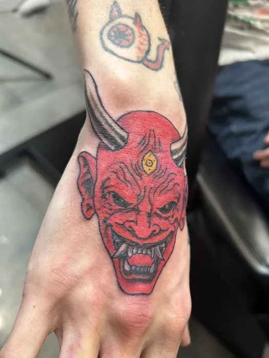 Smoke'N Ink Tattoos 3