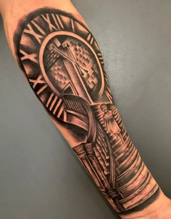 Ranger Tattoo & Piercing Shop 4