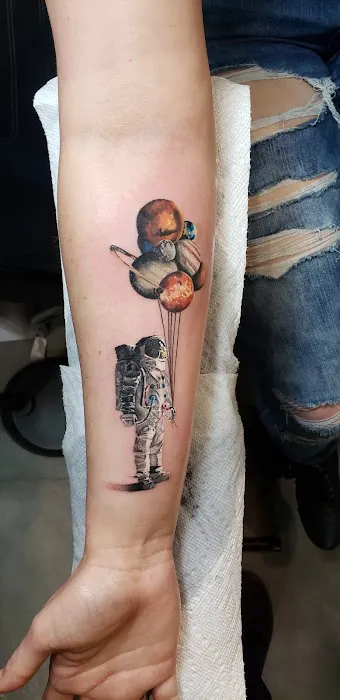 Sea of Ink Tattoo Studio 4