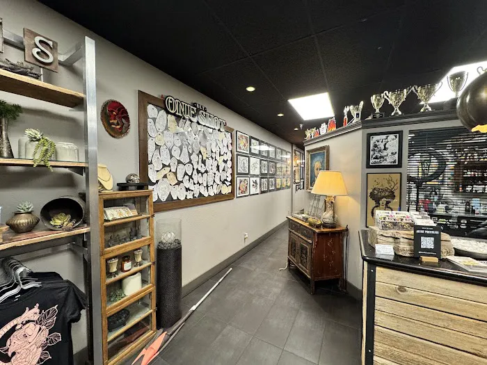 Black Lotus Tattooers 7
