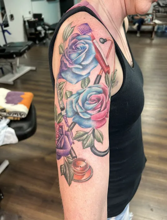 Reinkarnate Tattoo 2