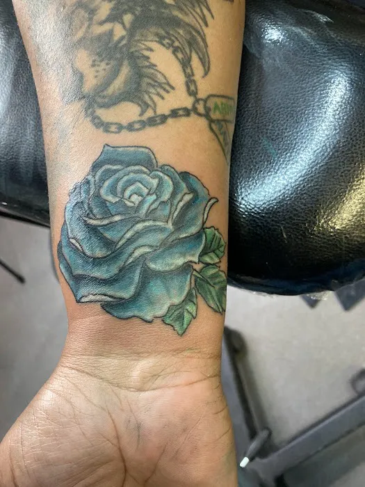 Dip'T In Ink Tattoo 9
