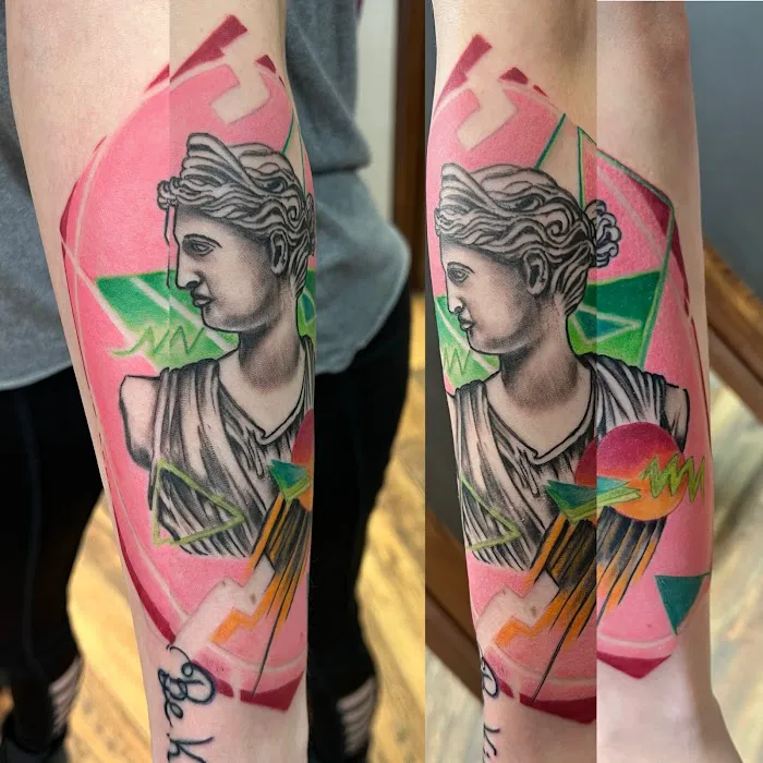 Dream Maker Tattoo Studio 8