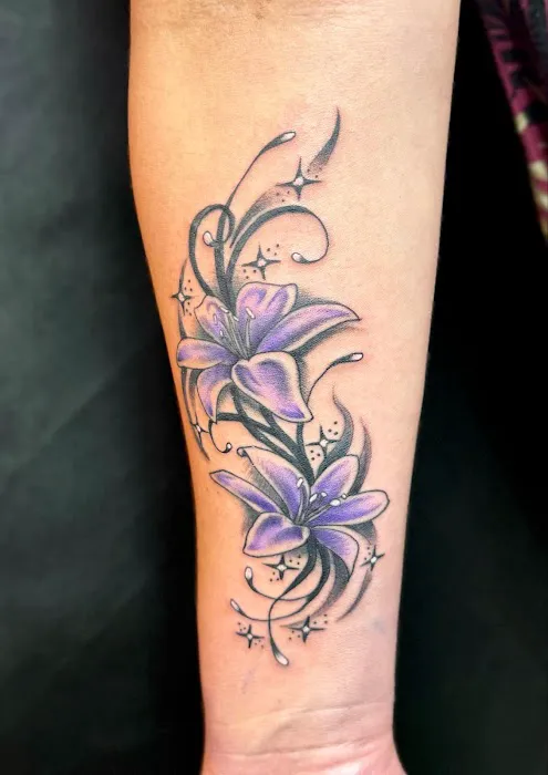 AZ City Tattoo & Art Studio 0