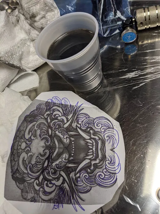 Hung's Tattoo Parlor 5