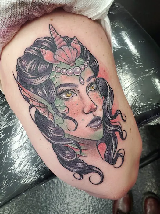 Cozy Kitsune Tattoo Studio 5